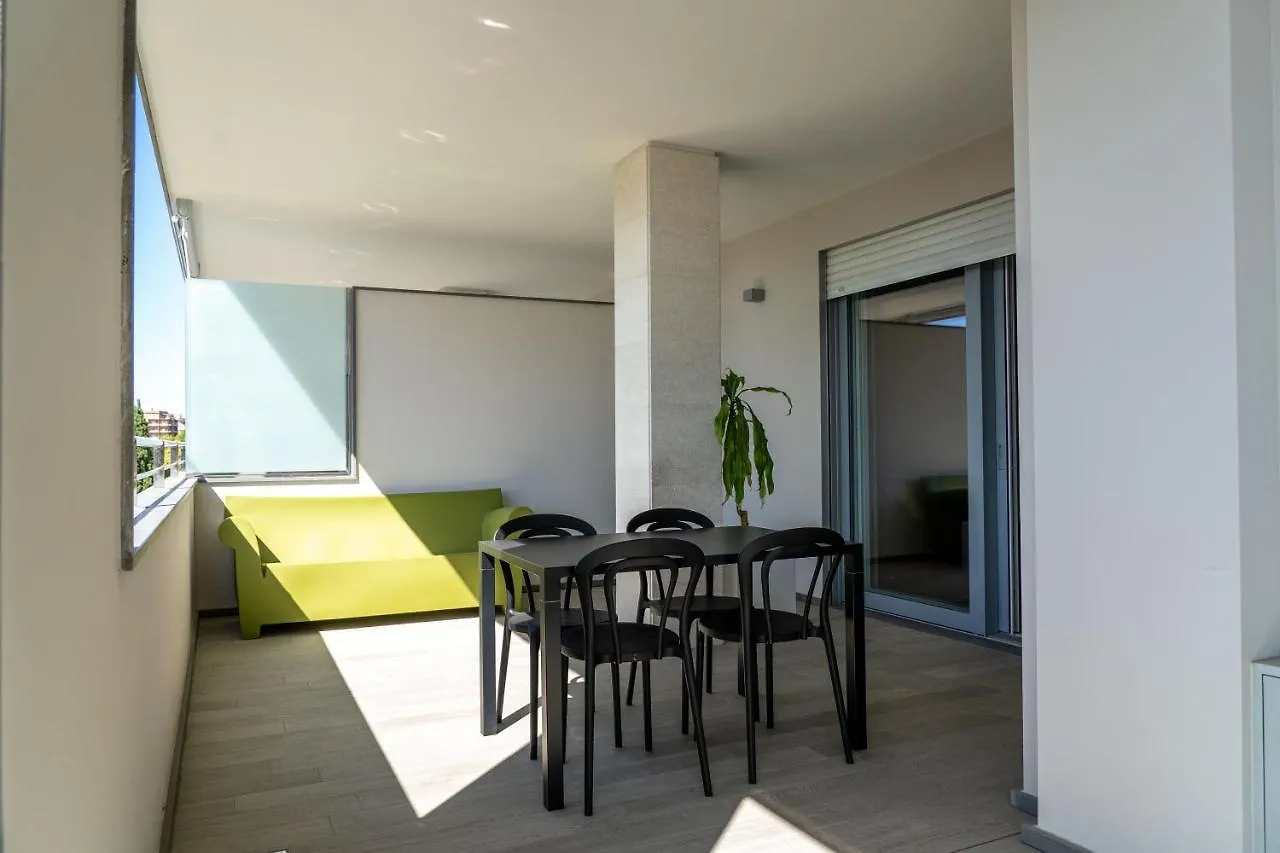 Bina Luxury Apartment Cagliari 0*,  Italia
